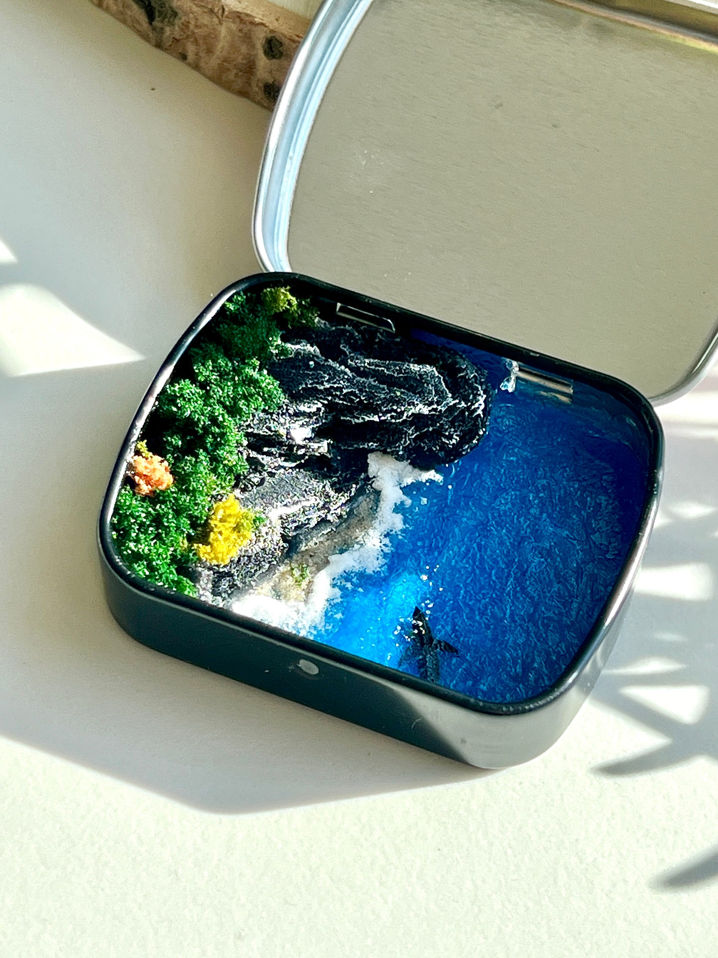 The Coast Miniature Epoxy Resin Art Ocean Whale Hand-made Display Gift