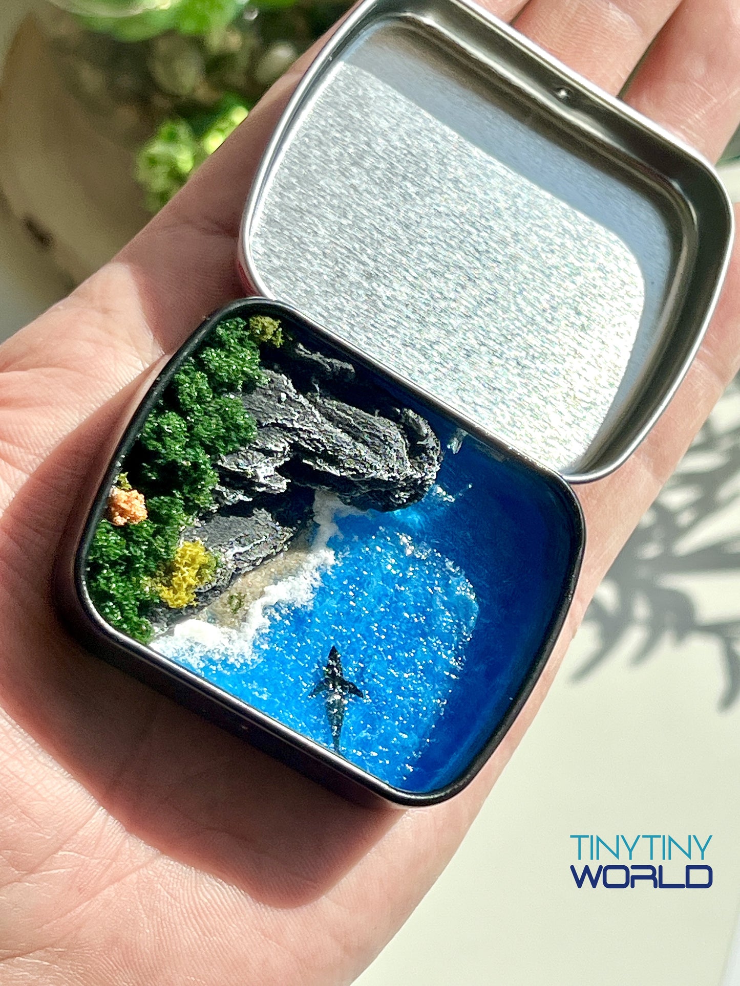 The Coast Miniature Epoxy Resin Art Ocean Whale Hand-made Display Gift