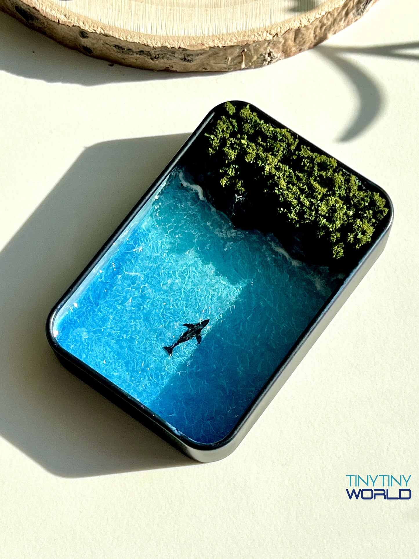 The Coast in the Box Miniature Epoxy Resin Art Ocean Whale Hand-made Gift