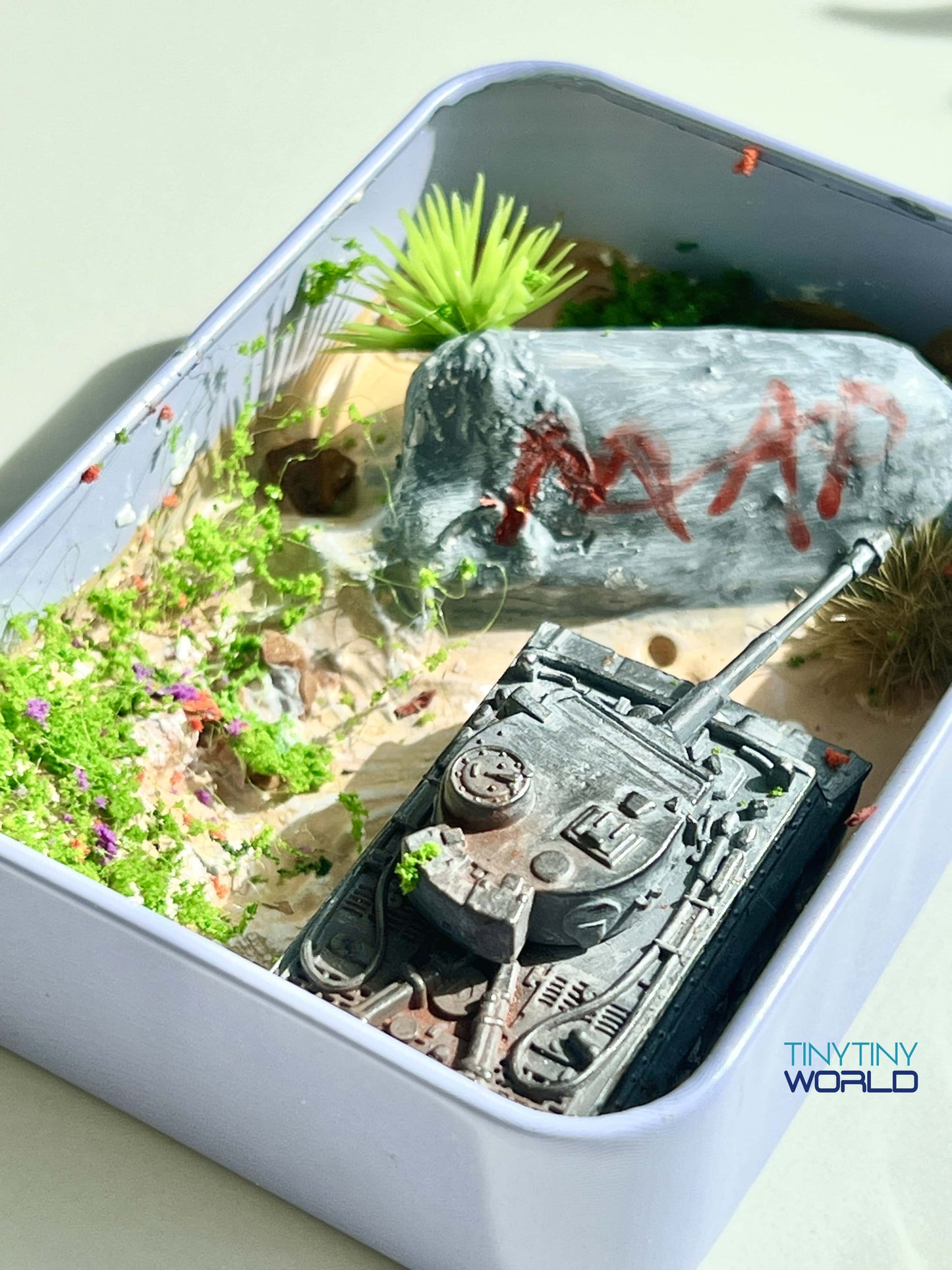 Military Tank Realistic Miniature Epoxy Resin Art Display Home Decor Unique Memorial Gift