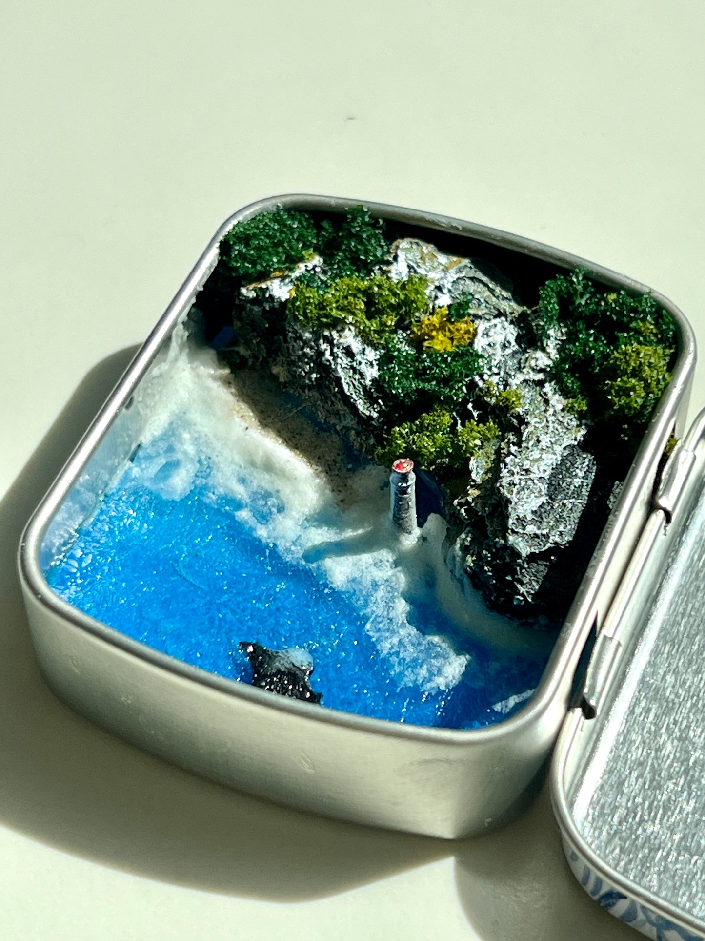 The Ocean Coast Lighthouse Miniature Epoxy Resin Art Hand-made Display Memorial Gift