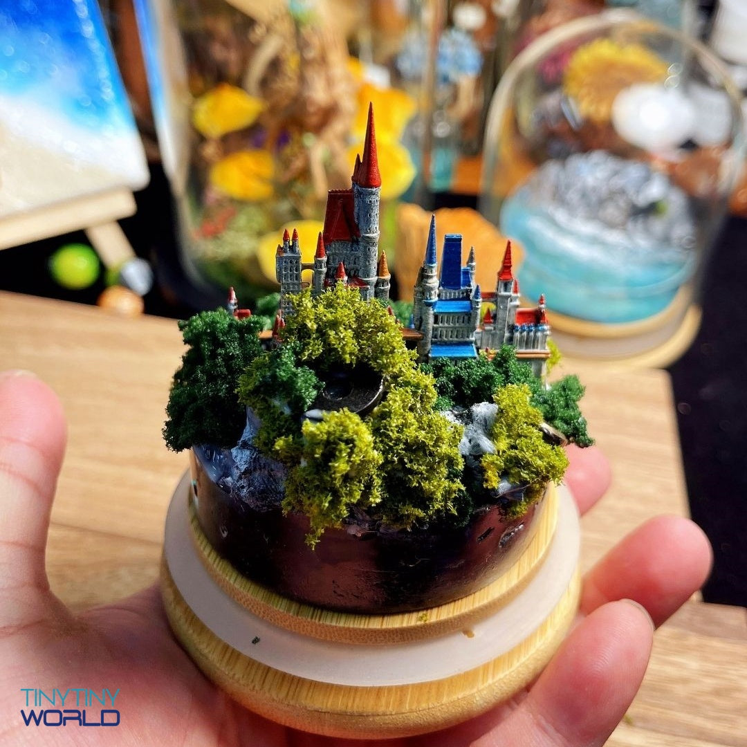 The Castle On the Ocean Realistic Miniature Epoxy Resin Art Display Handcraft Gift