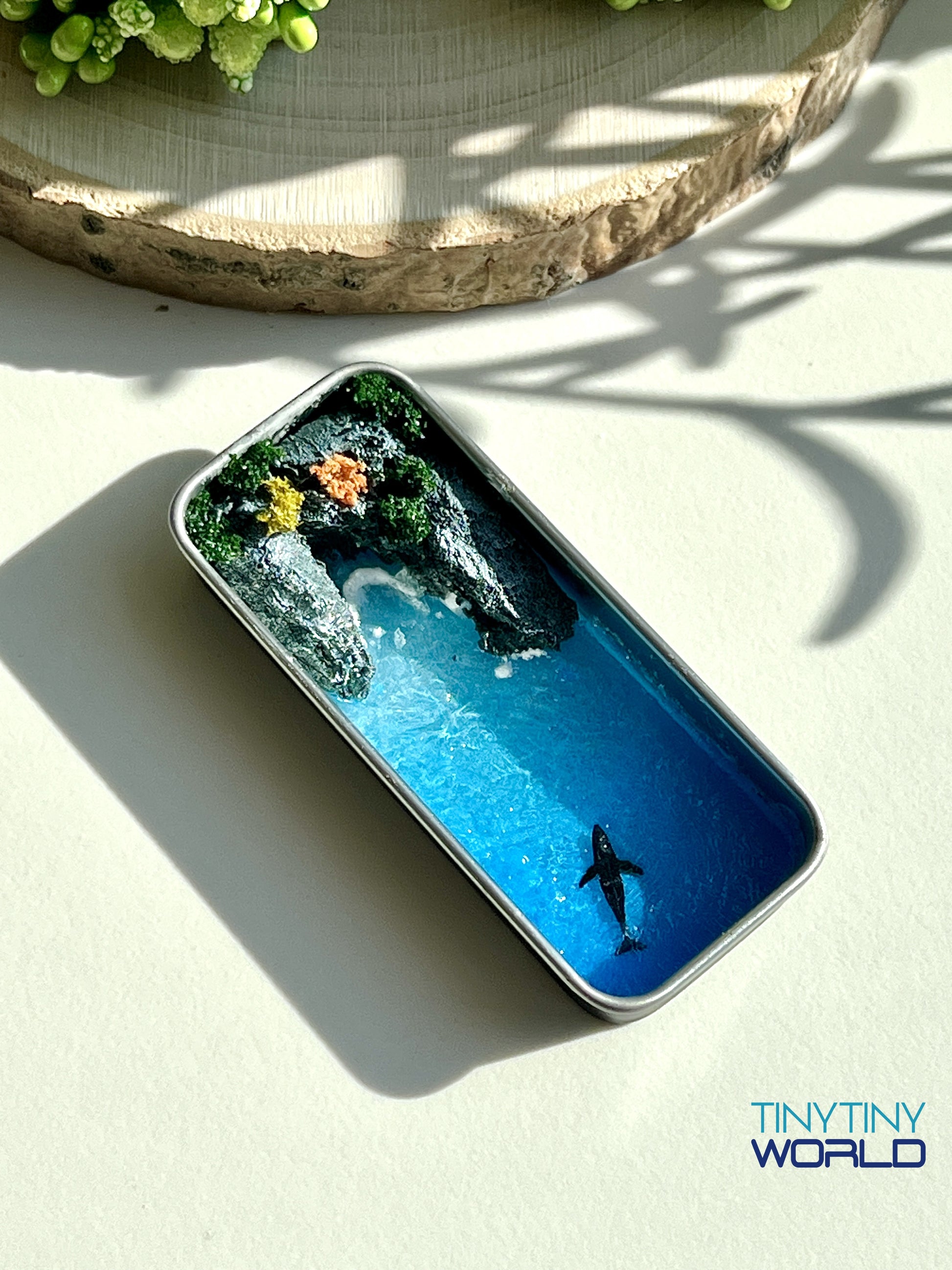 Ocean Whale Coast Miniature Epoxy Resin Art Hand-made Display