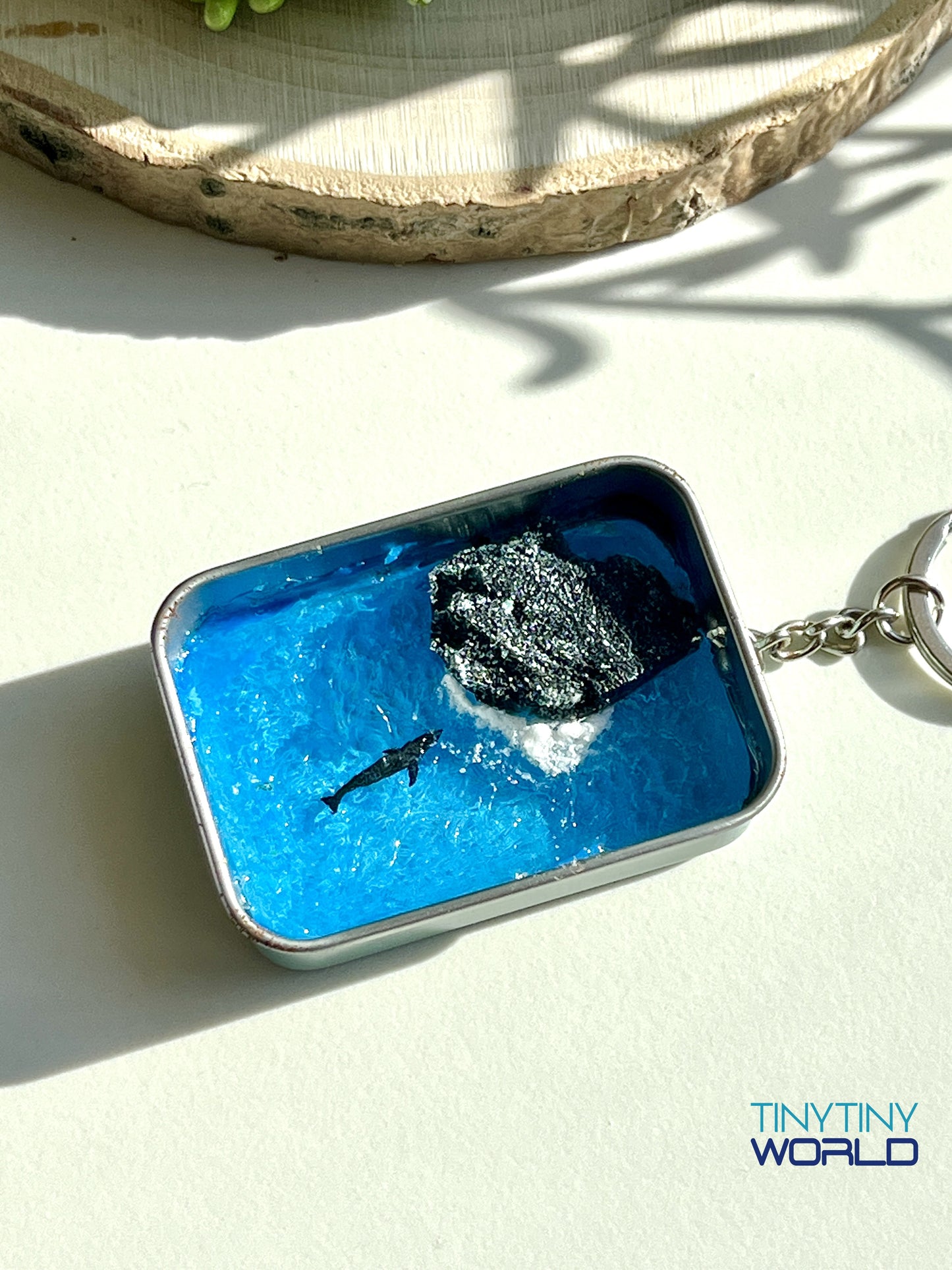 Ocean Whale Coast Miniature Epoxy Resin Art Hand-made Display Memorial Gift Keychain