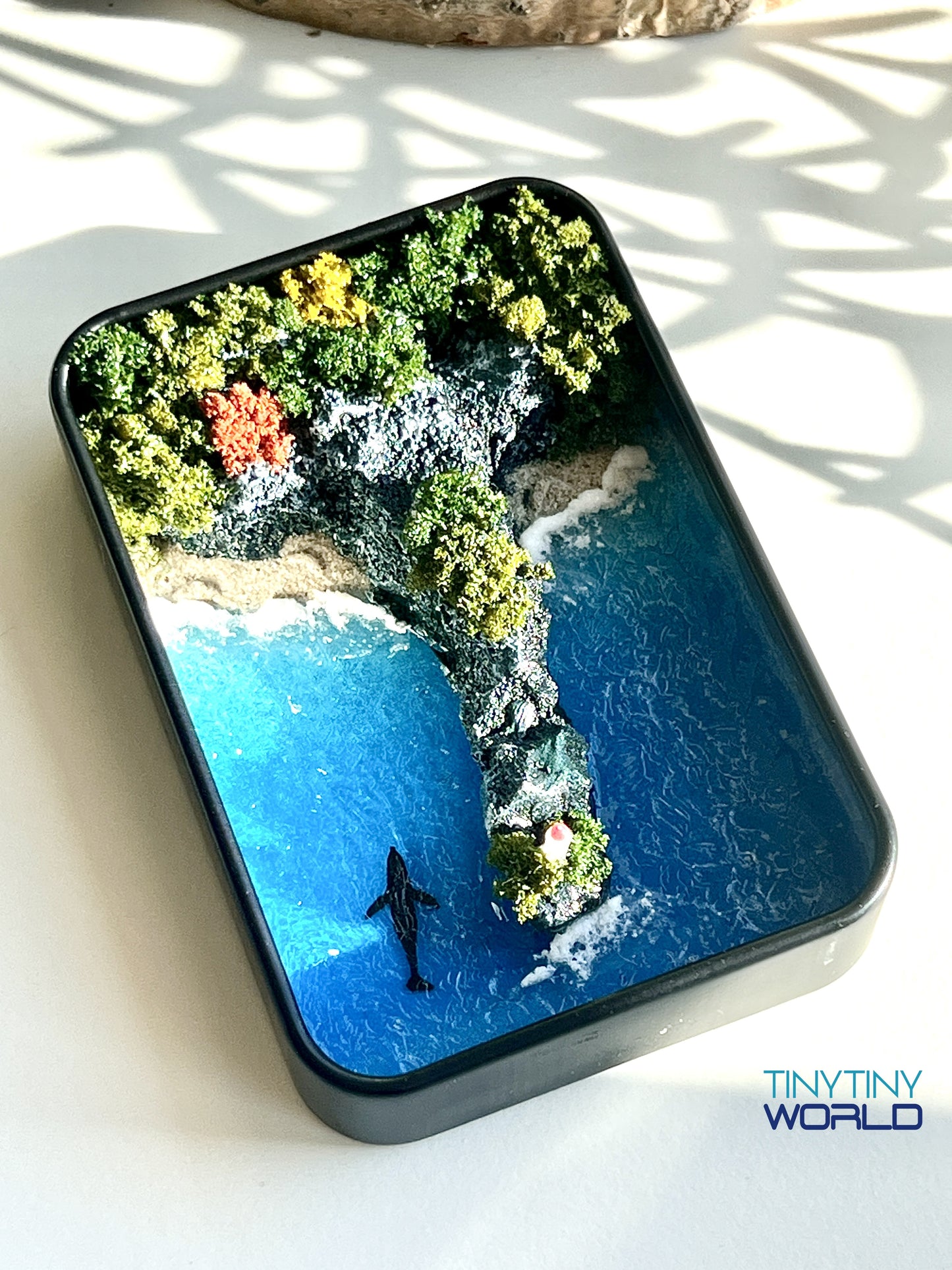 The Lighthouse Miniature Epoxy Resin Art Ocean Whale Display Hand-made Memorial Gift