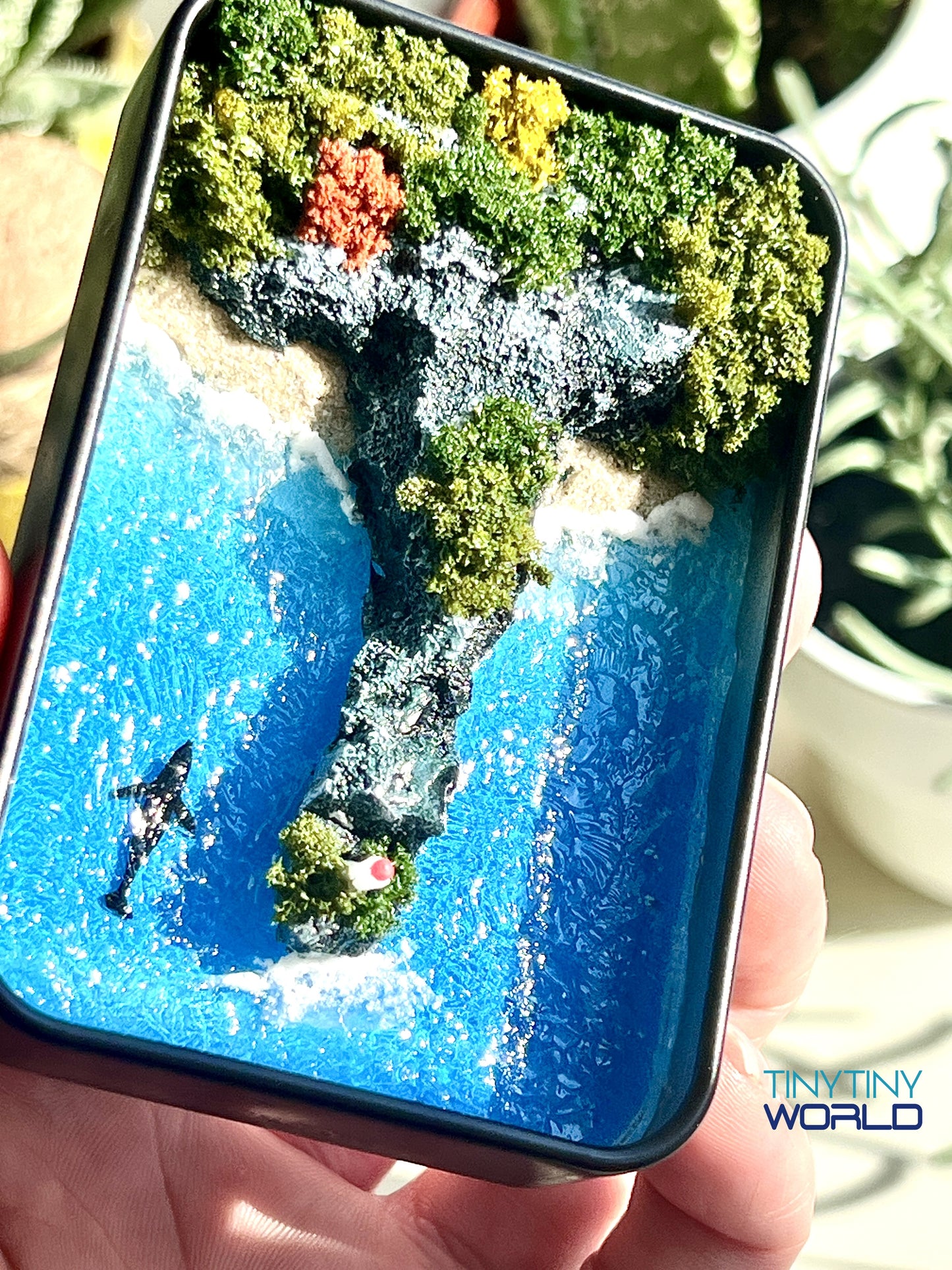 The Lighthouse Miniature Epoxy Resin Art Ocean Whale Display Hand-made Memorial Gift