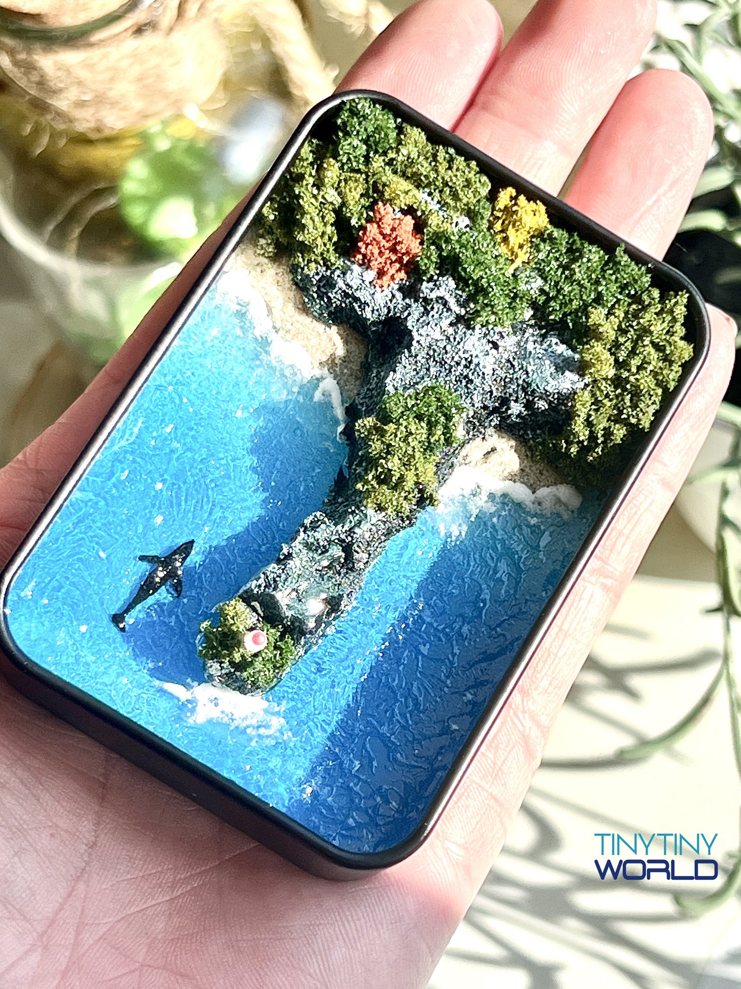 The Lighthouse Miniature Epoxy Resin Art Ocean Whale Display Hand-made Memorial Gift