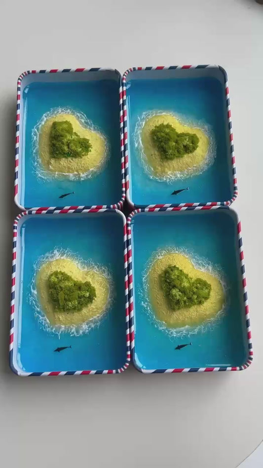Heart Cake Island Miniature Epoxy Resin Art Hand-made Display Memorial Gift